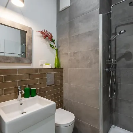 Ksiezycowy - Mlyn Maria - Art * Wrocław